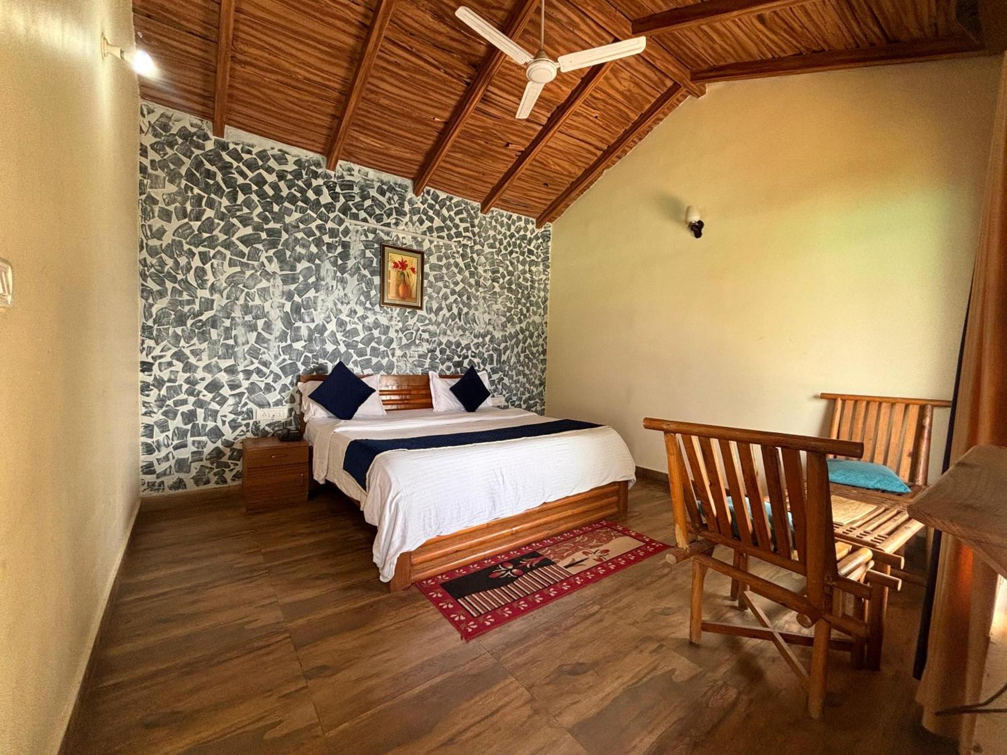 Pragati Resort & Restaurant- Eden Of Kumaon Bhowali Екстер'єр фото