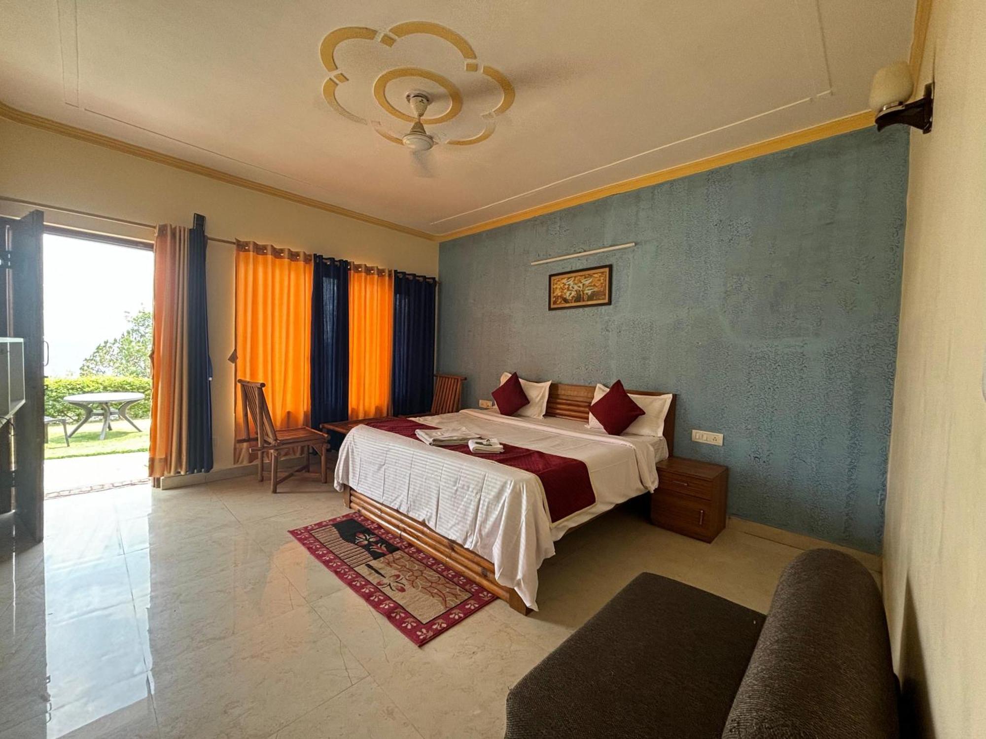 Pragati Resort & Restaurant- Eden Of Kumaon Bhowali Екстер'єр фото