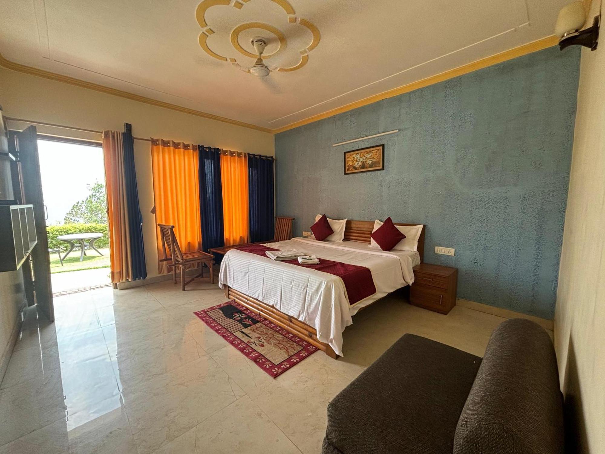Pragati Resort & Restaurant- Eden Of Kumaon Bhowali Екстер'єр фото