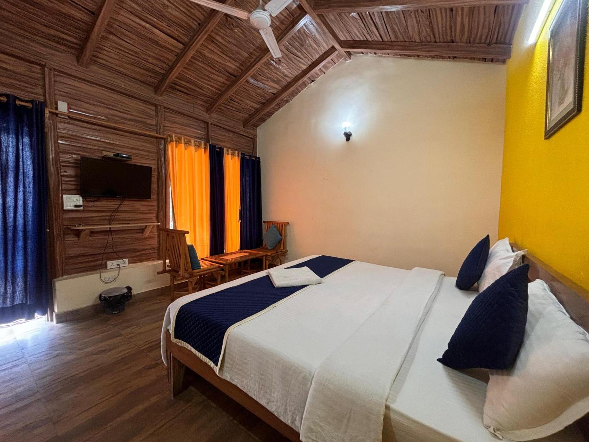 Pragati Resort & Restaurant- Eden Of Kumaon Bhowali Екстер'єр фото